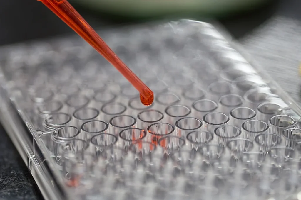 Microplate for laboratory testing
